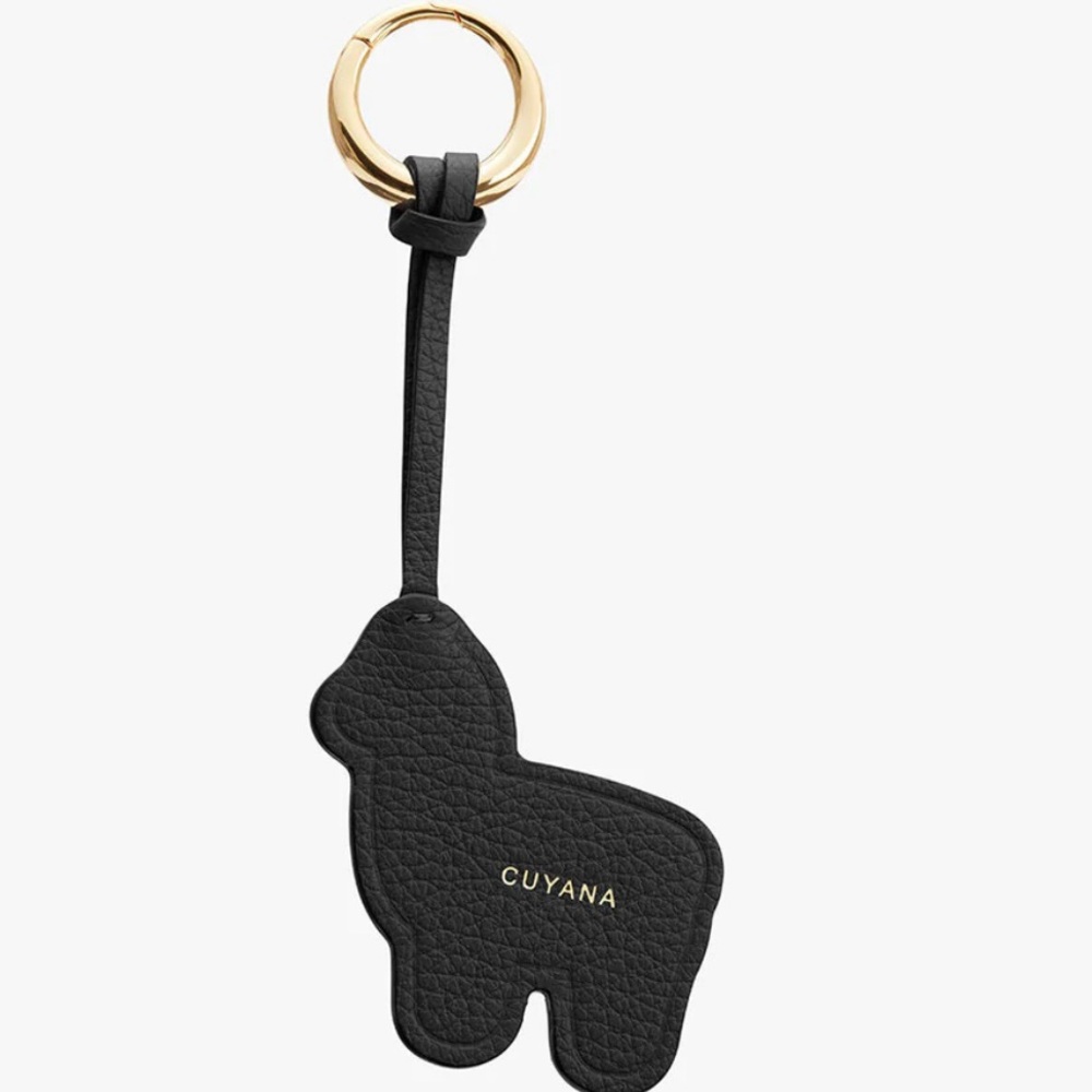 CUYANA Black Leather Alpaca Keychain - Picture 3 of 5